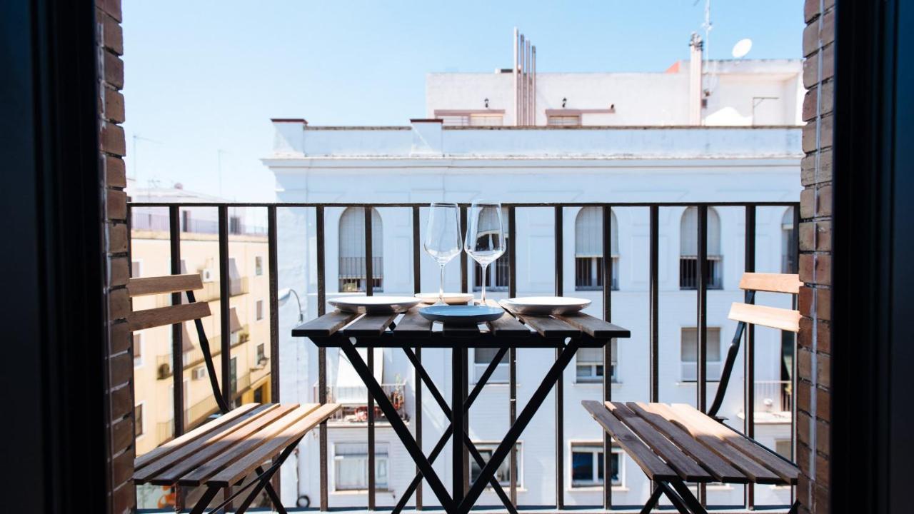 Omm Suites Sevilla Экстерьер фото