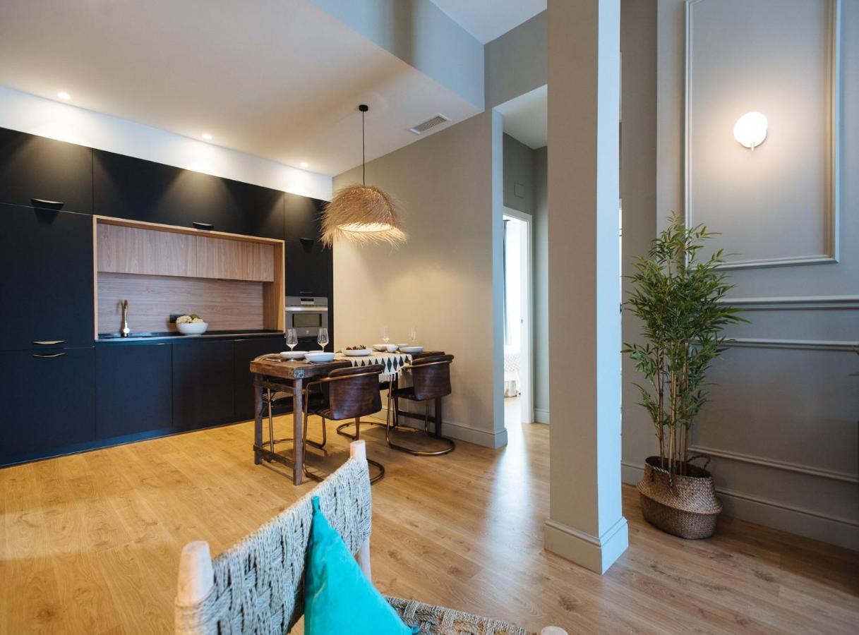 Omm Suites Sevilla Экстерьер фото